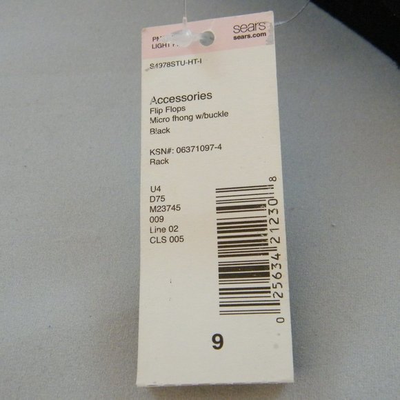 Black Thong Sandal Size 9 Studio S Microfiber - Picture 4 of 10